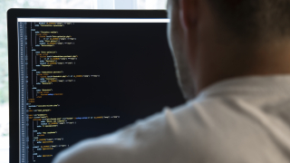 Подготвяното увеличение на максималния осигурителен доход у нас касае над