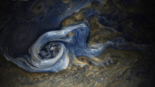 Чудовищна буря на Юпитер – „картина” от Juno