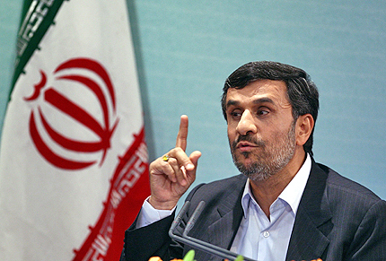 Ахмадинеджад спокоен: Ние нямаме цунами