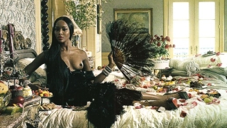 Посветеният на чернокожите красавици Vogue буди феноменален интерес (галерия)