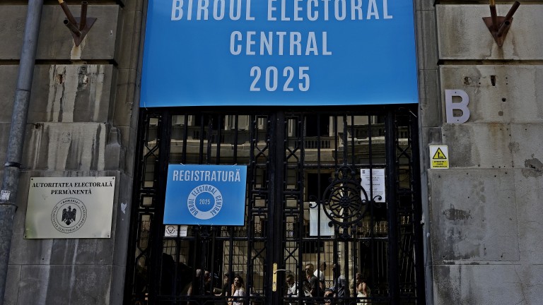 50% избирателна активност на изборите за президент в Румъния