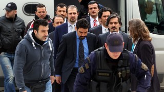 Гърция няма да екстрадира 8 войници, избягали след неуспешния пуч в Турция