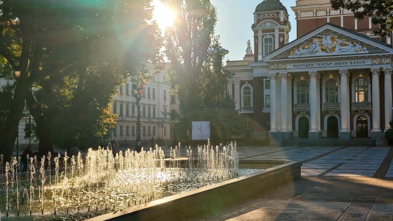 Лятото напомня за себе си