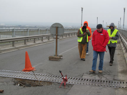 Затварят Дунав мост за два часа по обед