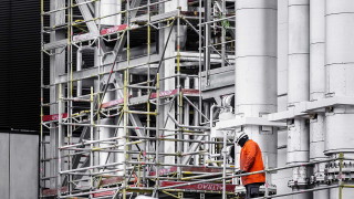 В неделя Нидерландия спря добива на газ от най голямото газово