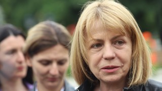Фандъкова успокоява Манолова, че обществените поръчки ще приключат при новия кмет