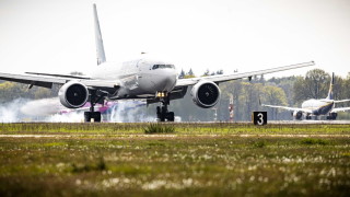 Суданските въоръжени сили и съперничещите Сили за бърза поддръжка в