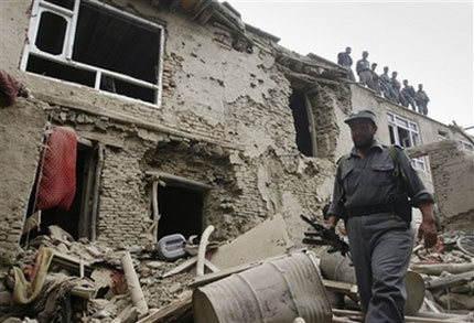 Петима талибани се самовзривиха в къща в Кабул