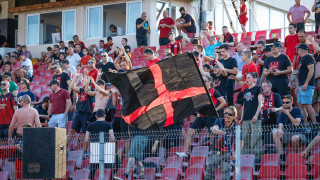 Феновете на Локомотив София очаквано изразиха недоволството от срамната загуба