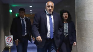 Борисов няма да бута сглобката заради НЗОК, оставя я "докато ни издържат нервите"