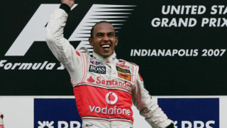 Хамилтън е първият новак с победа в Индианаполис