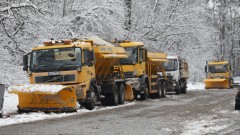 АПИ предупреждава шофьорите да са готови за сняг при пътуване през планините