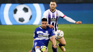 Отборът на Алавес постигна важна победа в битката си за