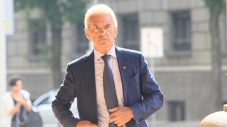 От Атака отричат техният лидер Волен Сидеров да води листата
