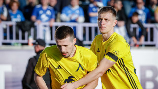 Левски загуби дербитата с ЦСКА 0 2 и Лудогорец 1 5 през