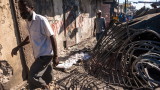  Самолет се разруши на оживена улица в Хаити, взе шест жертви 
