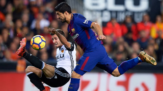 Ювентус проявява интерес към защитника на Валенсия Хосе Гая съобщават