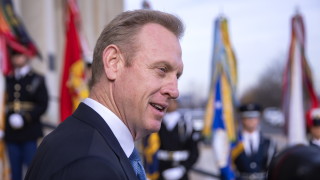 Изпълняващият длъжността министър на отбраната на САЩ Патрик Шанахан започна