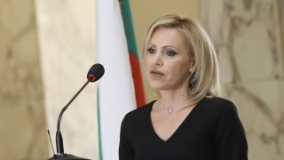 Към момента не е установено да има полицейски чадър над