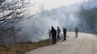 Дете е с опасност за живота при пожар в Добрич