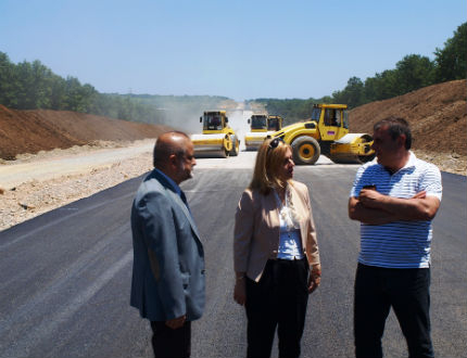 Над 300 тона асфалт положен между Оризово и Димитровград на "Марица"