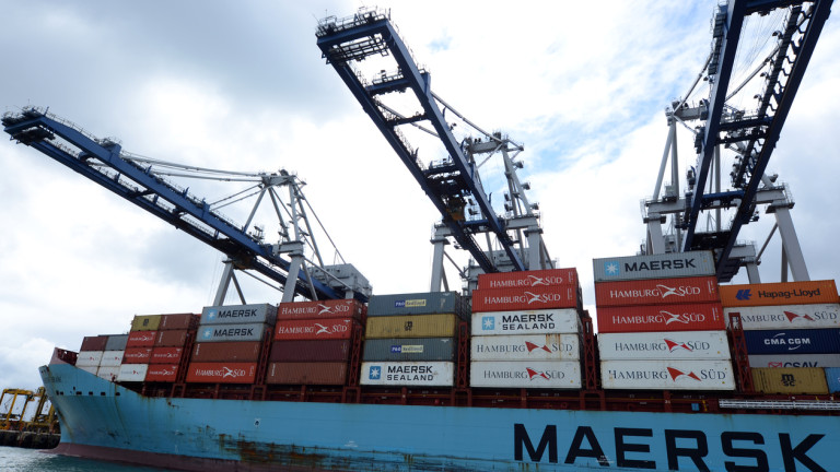 Maersk няма да превозва товари на санкционирани руски компании и лица