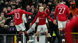 След като само преди няколко Манчестър Юнайтед триумфира в турнира