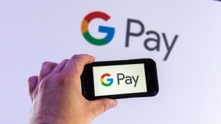 Първа българска банка пуска услугата Google Pay