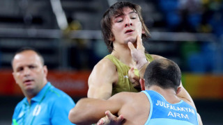 Българският борец Даниел Александров загуби битката за бронзовия медал в
