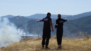 Към този момент има три по активни огнища но няма опасност