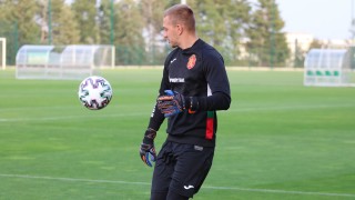 Вратарят на Лудогорец Пламен Илиев почти сигурно ще пази за