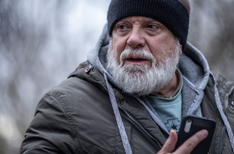 Владо Пенев като Емил Славов