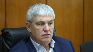 Президентът на КНСБ Пламен Димитров предложи заплатите да се увеличават