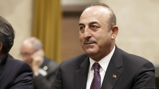 Турция признава Македония с конституционното й име пише Катимерини Министърът