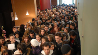 Кой трябва да спечели Music Idol?