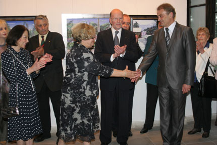 Непознати фотографии от живота на Сакскобургготски