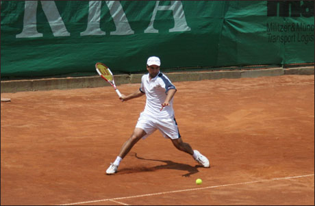 Илия Кушев среща белгиец на финала на "Загорка Къп"