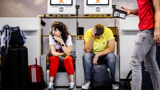 Въздушният трафик на летището в Айндховен в южната част на