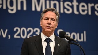 Държавният секретар Антъни Блинкън разговаря в понеделник с новия външен