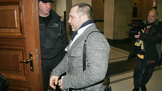 Дрогиран свидетел „шашна” съда по делото срещу Баретата