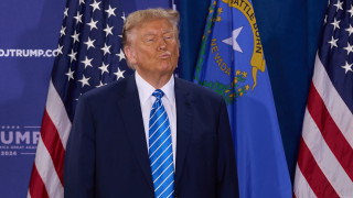 Усилията на Доналд Тръмп да осигури гаранция за покриване на