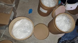 ГДБОП и ДАНС пресякоха търговия с химически вещества