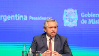 реши да удължи ограниченията свързани с пандемията COVID 19 до 8