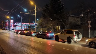 Забележително наподобяващата опит за дестабилизация на държавата масова психоза около