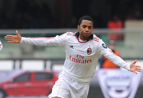 Робиньо и Бонера се завръщат за Милан