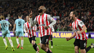 Нападателят на Брентфорд Игор Тиаго подписа нов дългосрочен договор с