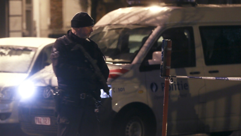 Двама убити и трима ранени при стрелба в Брюксел
