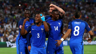 Бившият капитан на френския национален отбор Патрис Евра внесе яснота