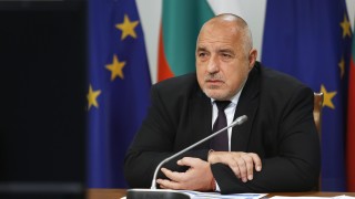 Бойко Борисов депозира оставката на кабинета