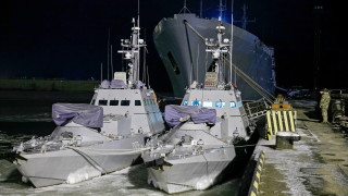 Извършено е прехвърляне към украинската страна на три кораба задържани